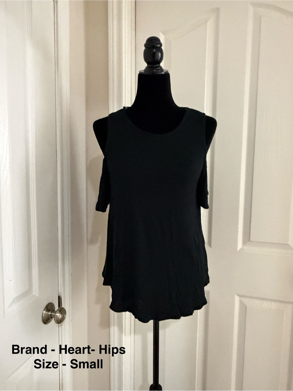 Heart & Hips Black Cold Shoulder Tank Top